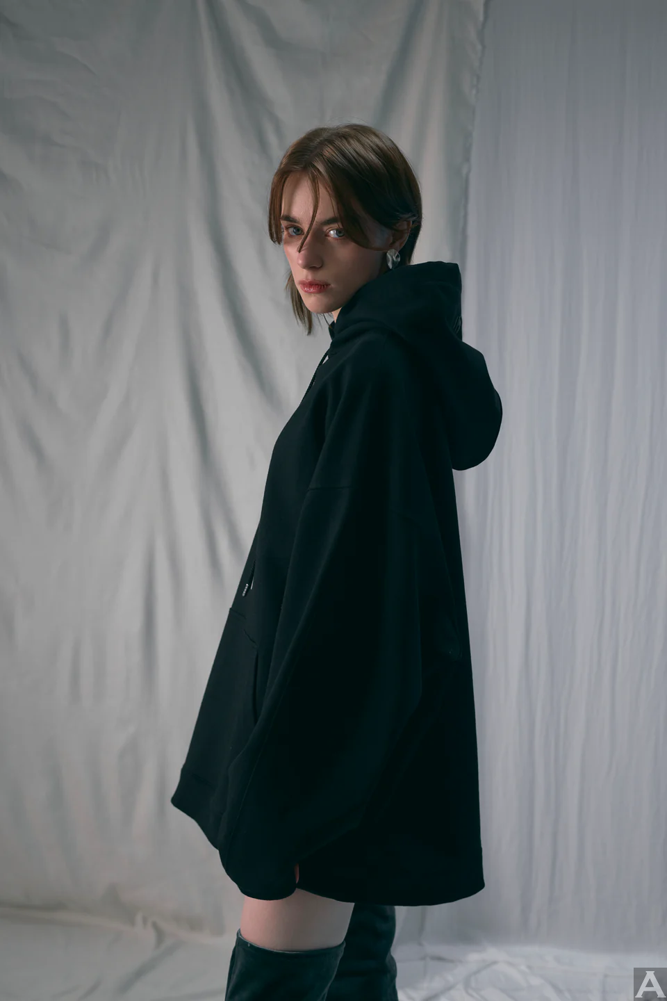 東京外国人モデル事務所アクアモデル所属の白人モデルのローラン