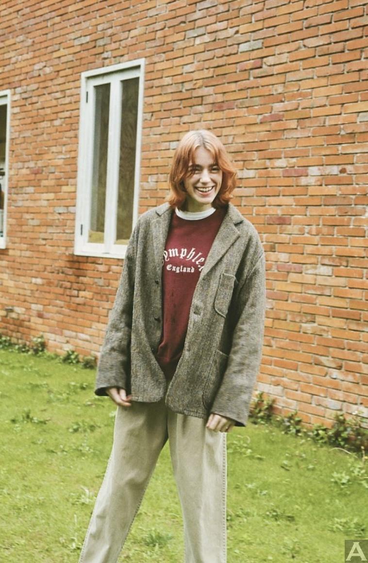 東京外国人モデル事務所アクアモデル所属の白人モデルのローラン