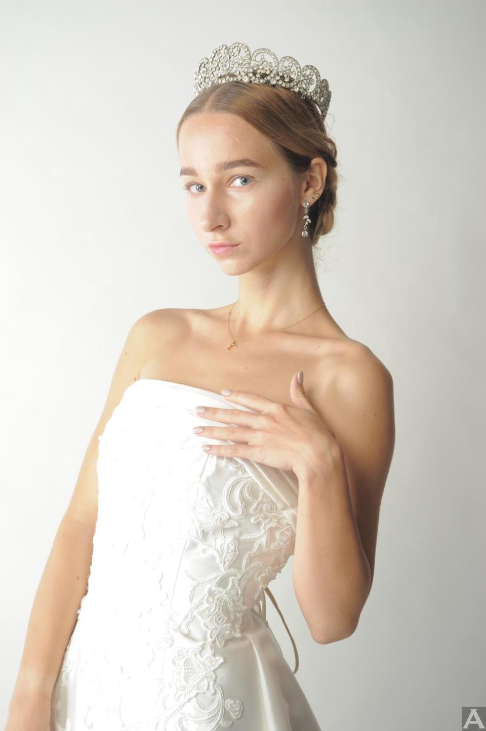 東京外国人モデル事務所アクアモデルの白人モデルマリア