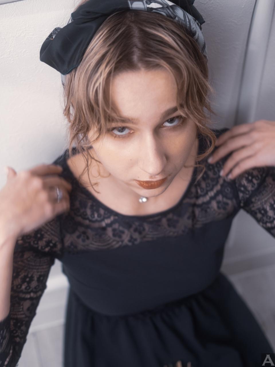 東京外国人モデル事務所アクアモデルの白人モデルマリア