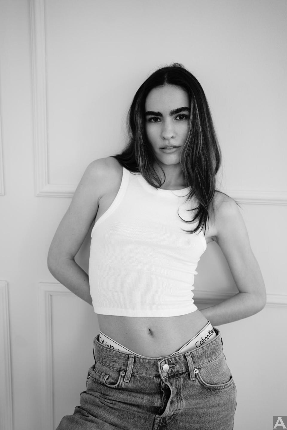 東京外国人モデル事務所アクアモデル所属のハーフモデルのプリシラ