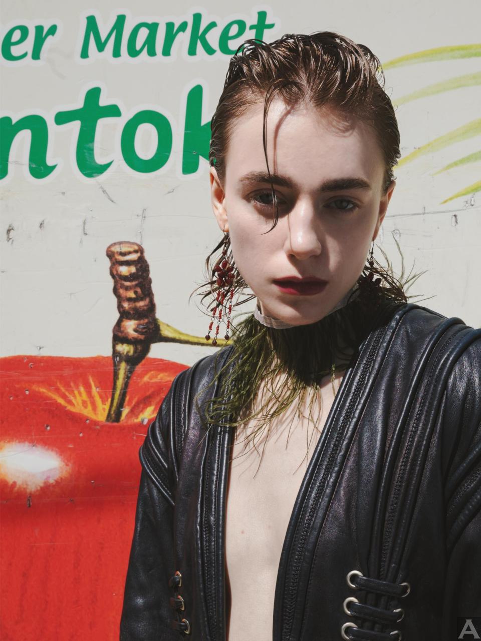 東京外国人モデル事務所アクアモデル所属の白人モデルのローラン