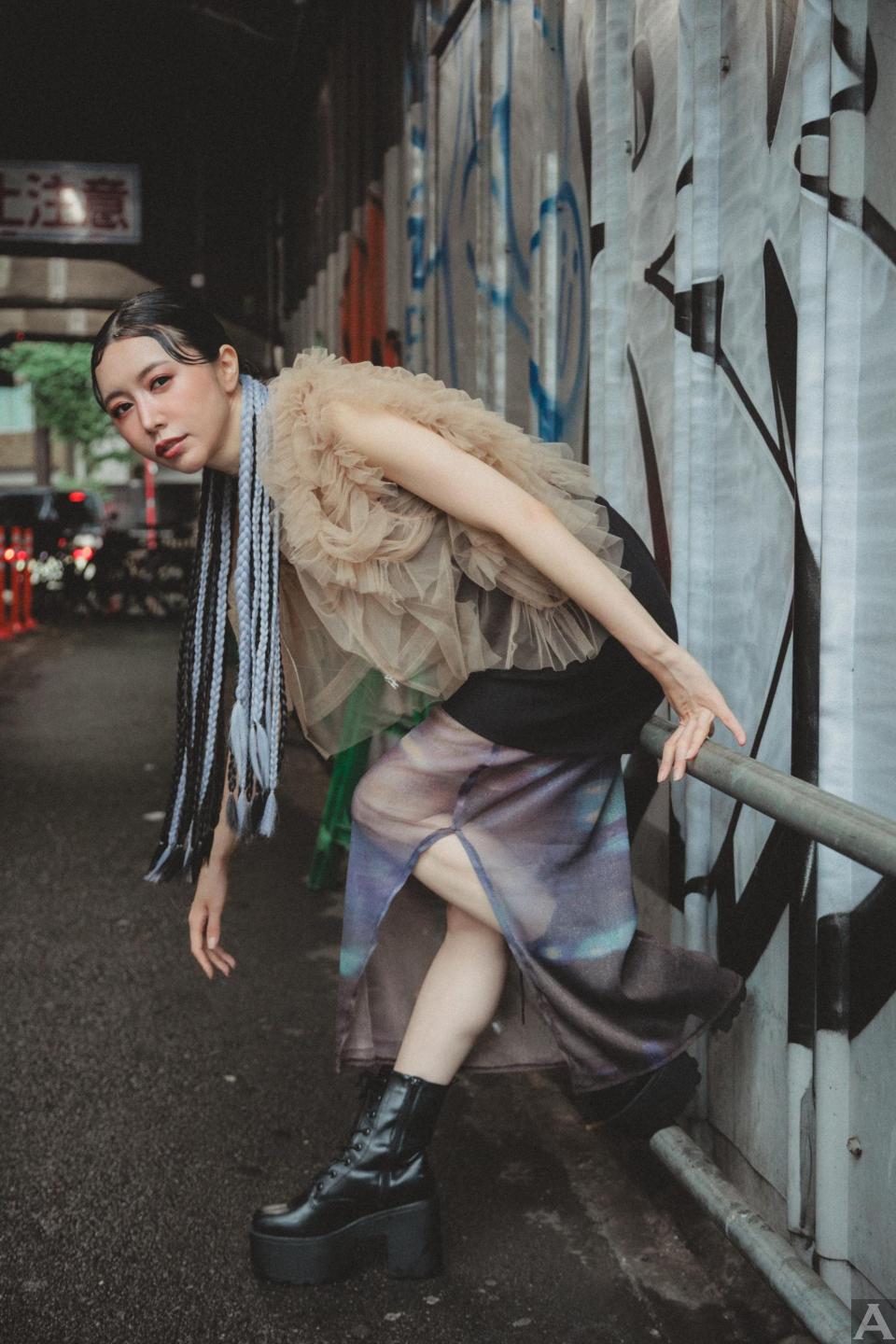 東京外国人モデル事務所アクアモデル所属の日本人モデルのアンナ