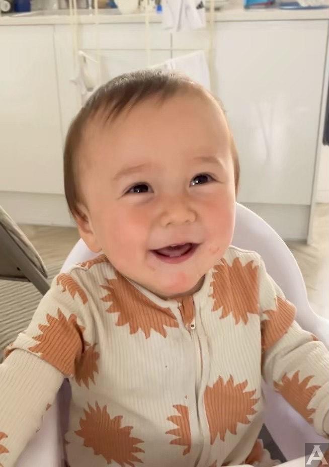 東京外国人モデル事務所アクアモデル所属のベビーモデルのセルウィン