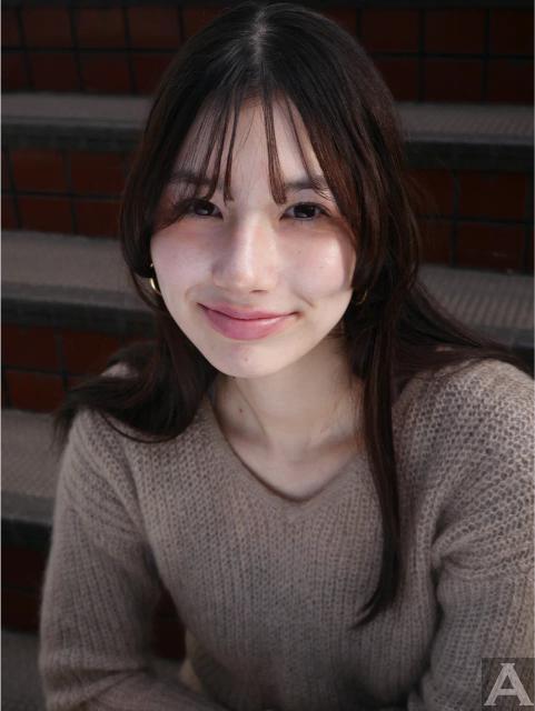 東京外国人モデル事務所アクアモデル所属のハーフモデルのマイラ