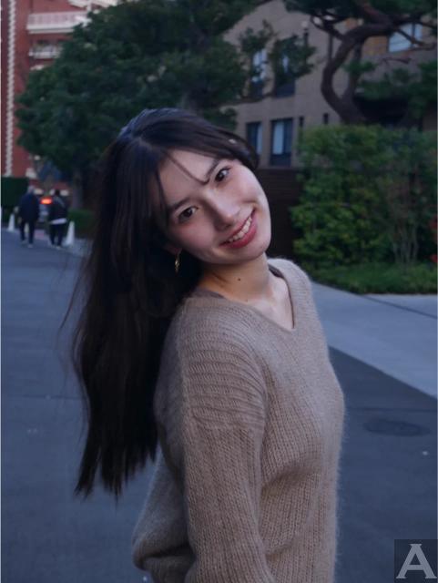 東京外国人モデル事務所アクアモデル所属のハーフモデルのマイラ