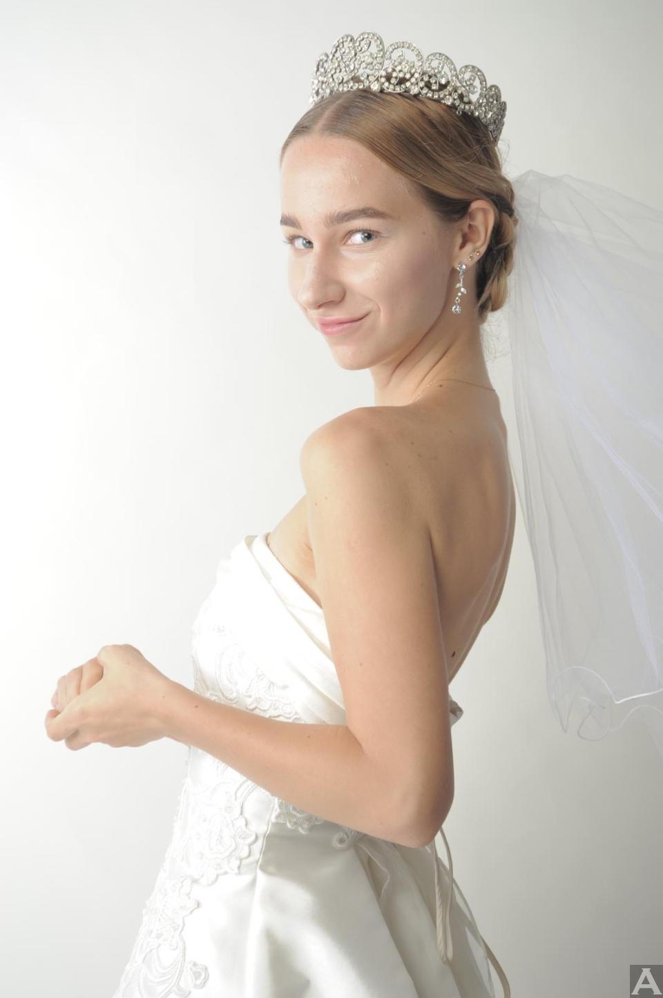 東京外国人モデル事務所アクアモデルの白人モデルマリア