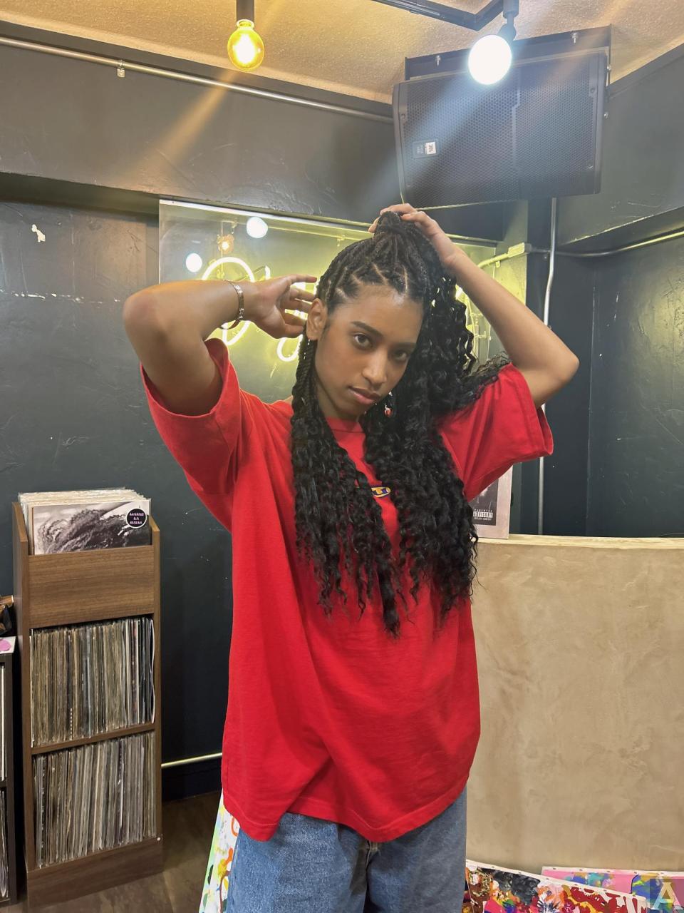 東京外国人モデル事務所アクアモデル所属のハーフモデルのブガ