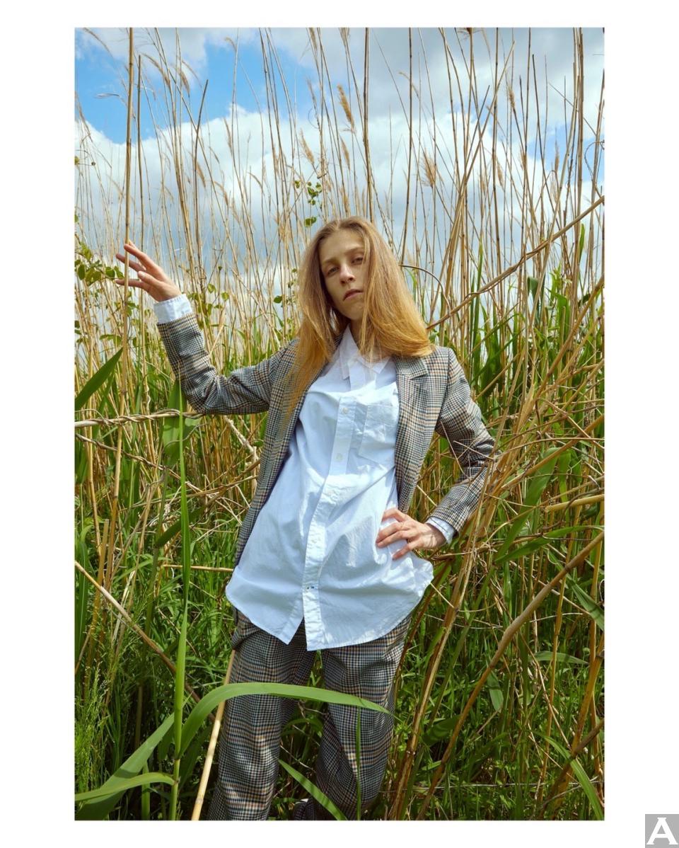 東京外国人モデル事務所アクアモデルの白人モデルエニー