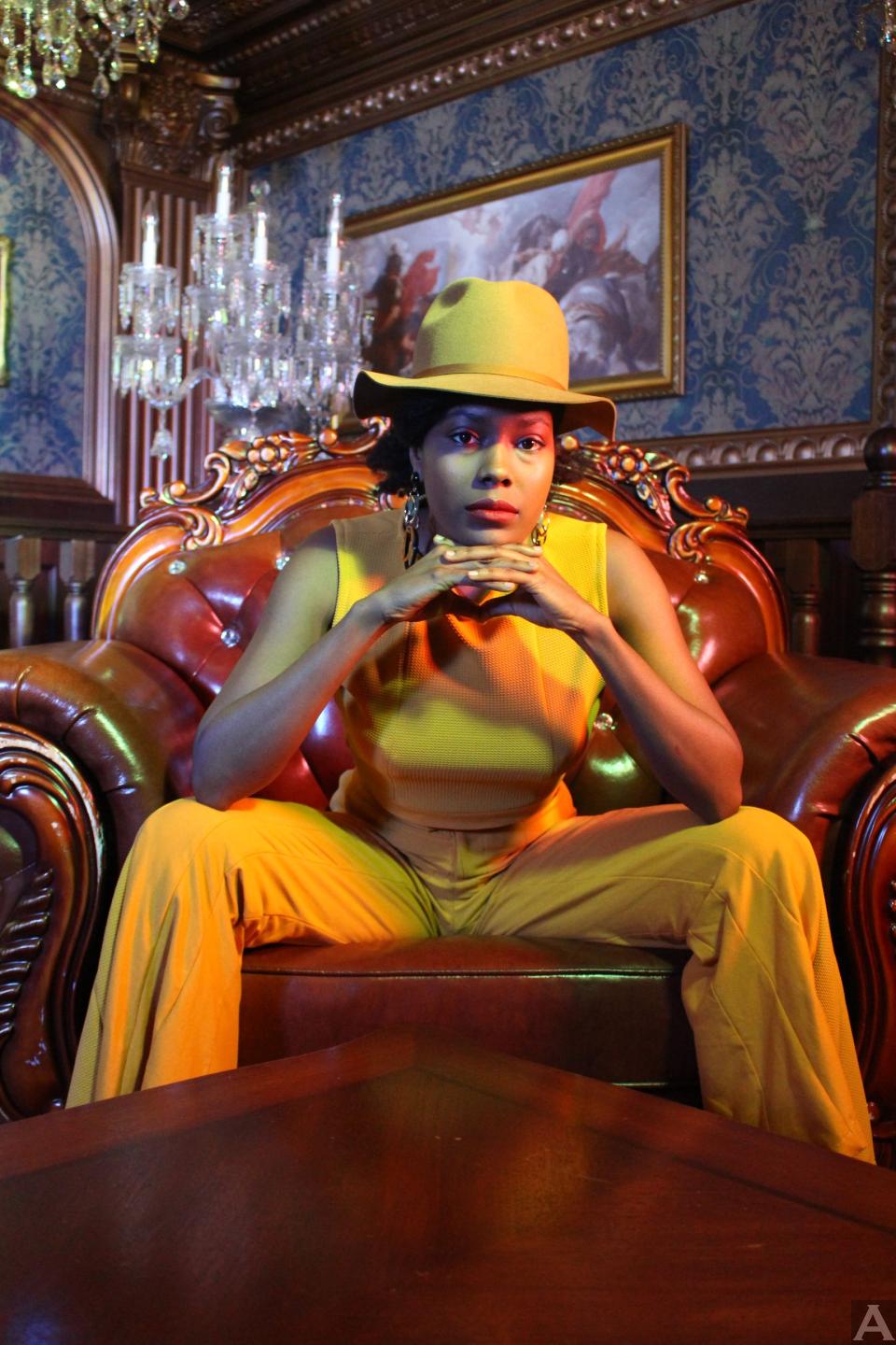 東京外国人モデル事務所アクアモデルの黒人モデルイマニ