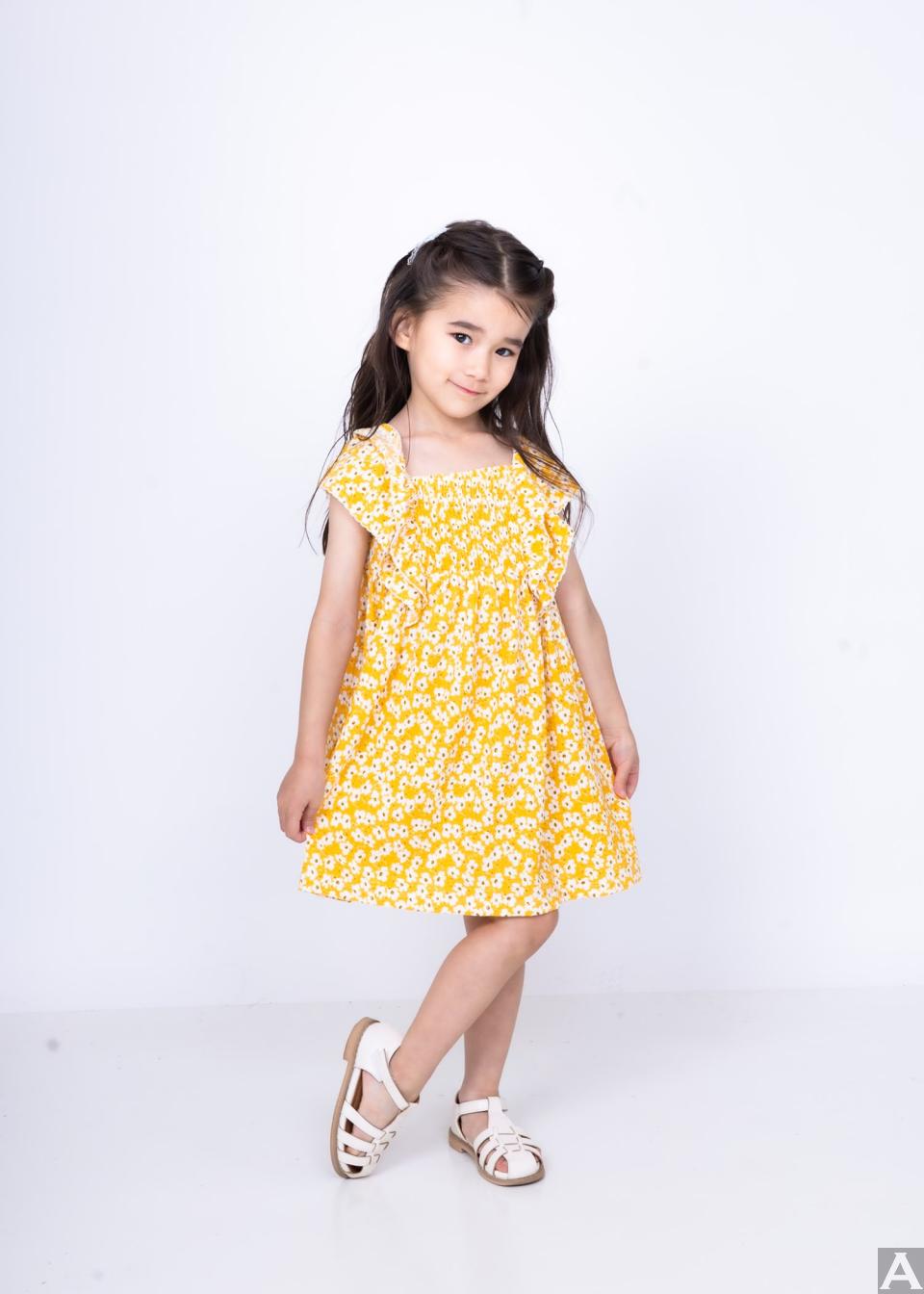 東京外国人モデル事務所アクアモデルのハーフキッズモデルエミリ