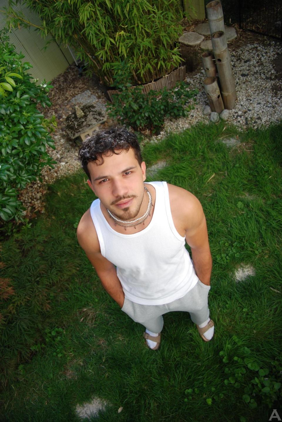 東京外国人モデル事務所アクアモデル所属のハーフモデルのマルワン