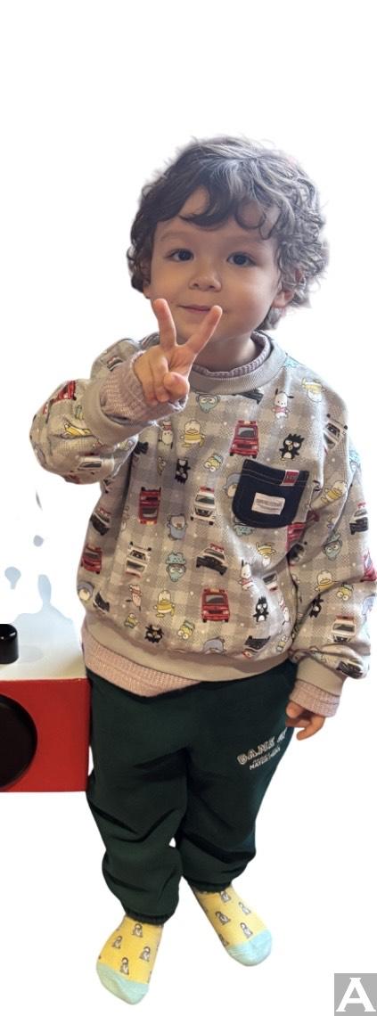 東京外国人モデル事務所アクアモデルのキッズモデルレオ