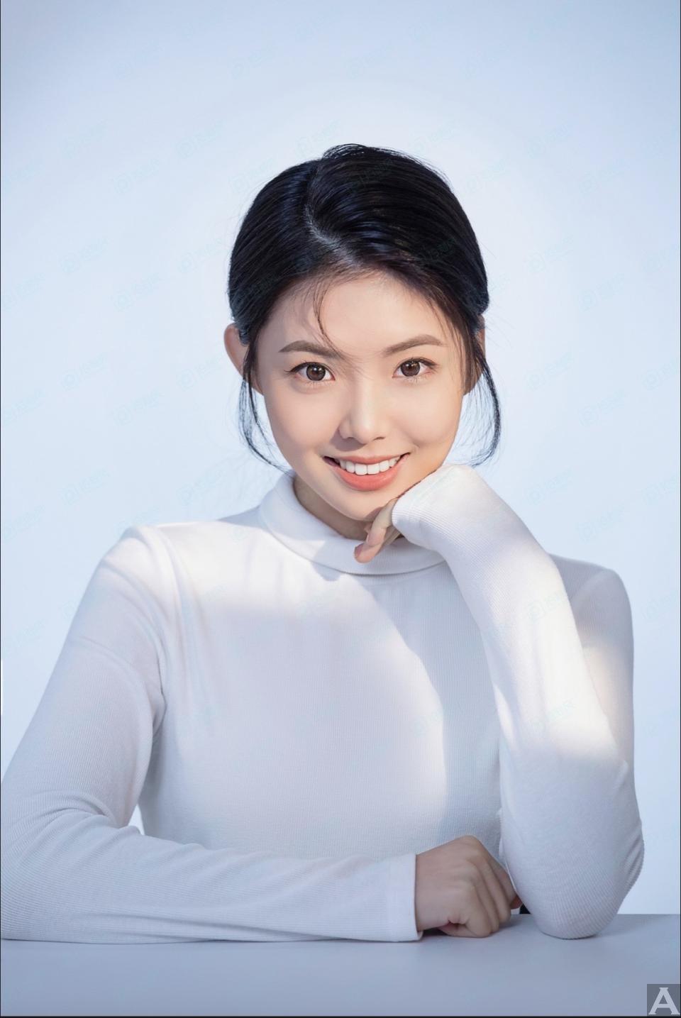 東京外国人モデル事務所アクアモデル所属のアジア人モデルのジュディ