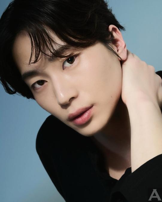 東京外国人モデル事務所アクアモデル所属の日本人モデルのセイキ