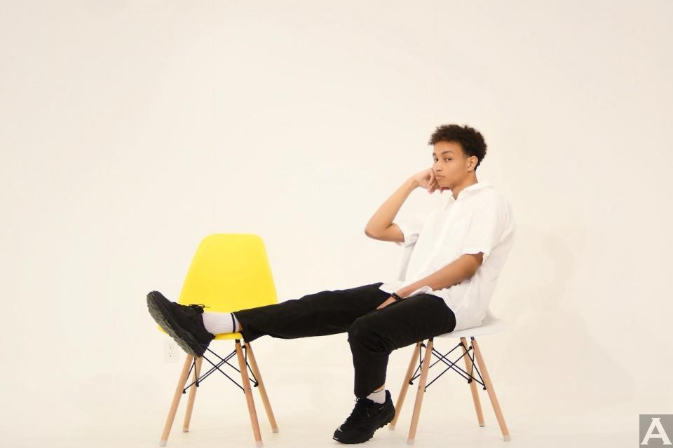 東京外国人モデル事務所アクアモデル所属のハーフモデルのアット