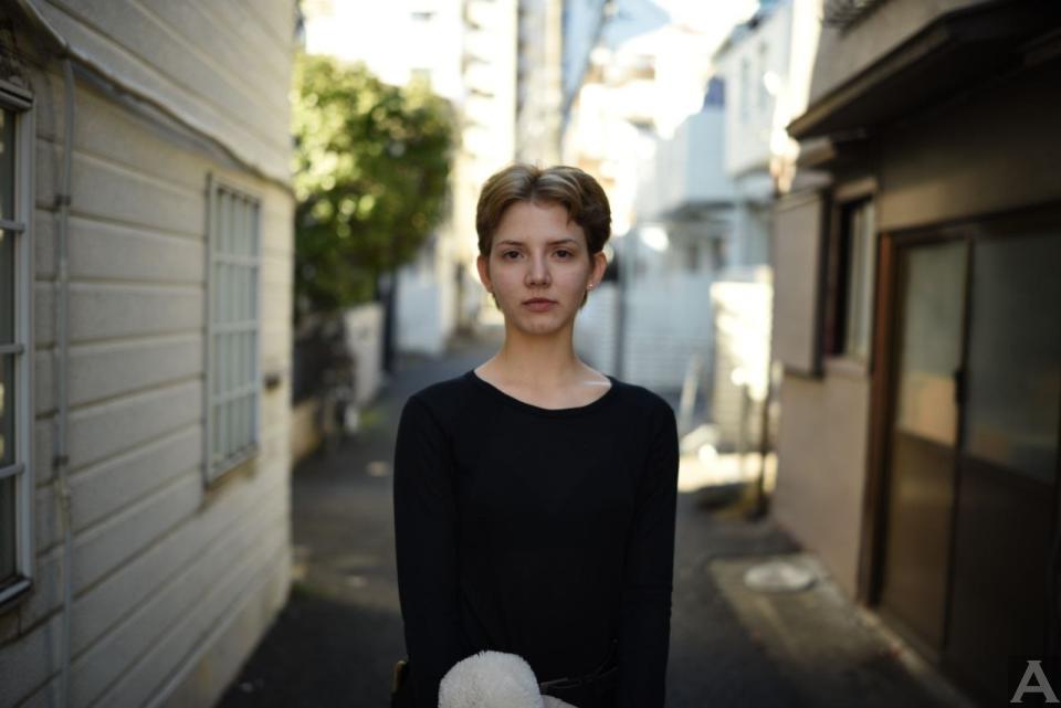 東京外国人モデル事務所アクアモデル所属の白人モデルのマリーナ