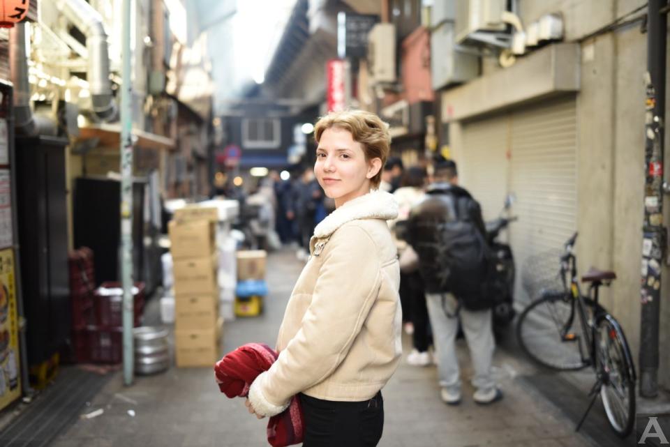 東京外国人モデル事務所アクアモデル所属の白人モデルのマリーナ