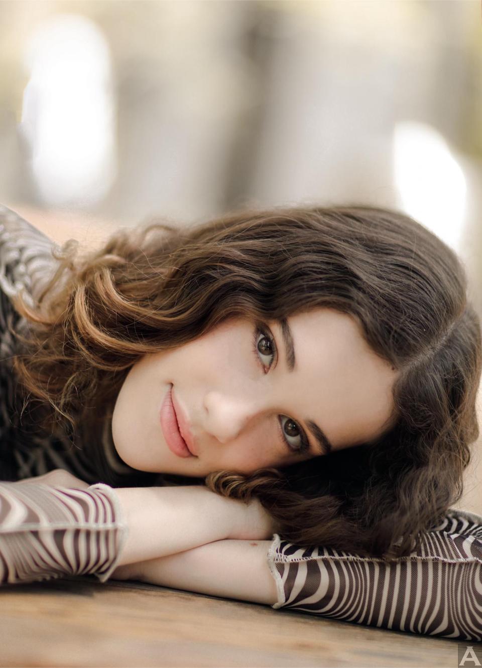 東京外国人モデル事務所アクアモデル所属の白人モデルのマルティナ