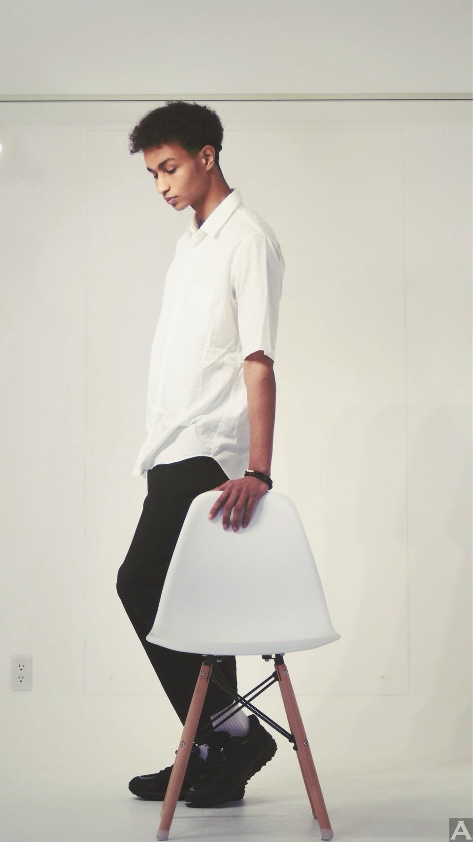 東京外国人モデル事務所アクアモデル所属のハーフモデルのアット