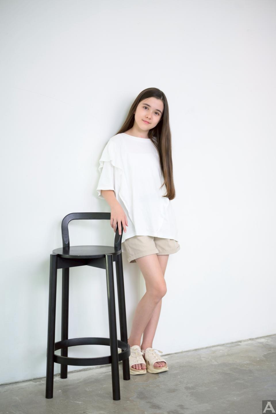 東京外国人モデル事務所アクアモデルのキッズモデルスノー