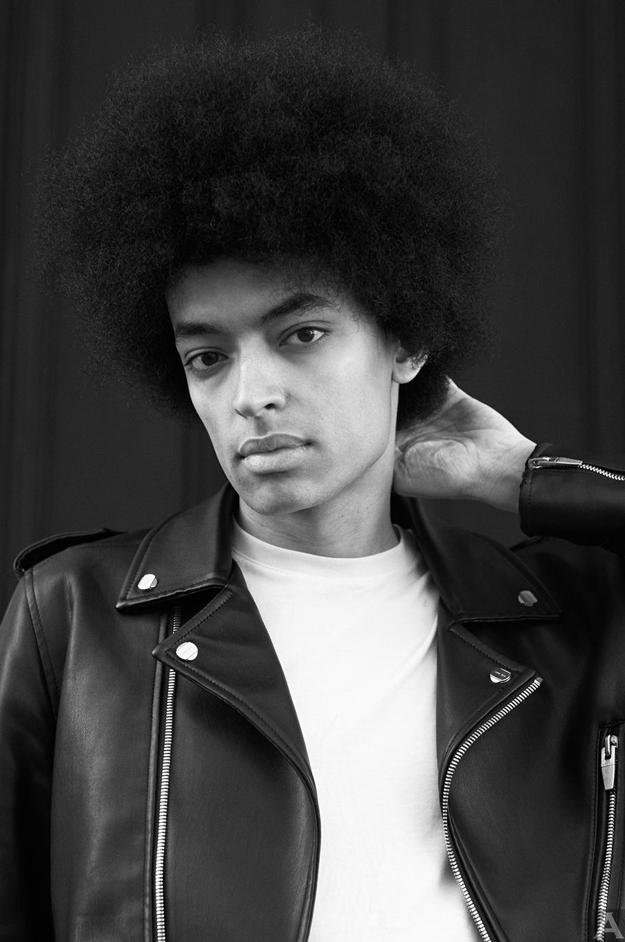 東京外国人モデル事務所アクアモデルの黒人モデルジェットアクセル