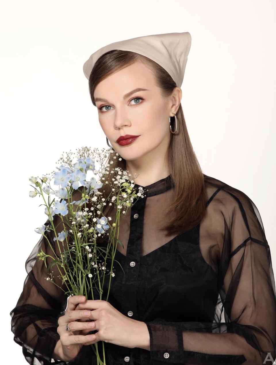 東京外国人モデル事務所アクアモデルの白人女性モデルナタリア