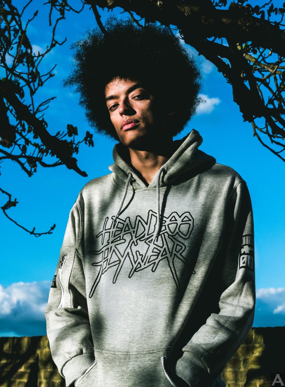 東京外国人モデル事務所アクアモデルの黒人モデルジェットアクセル