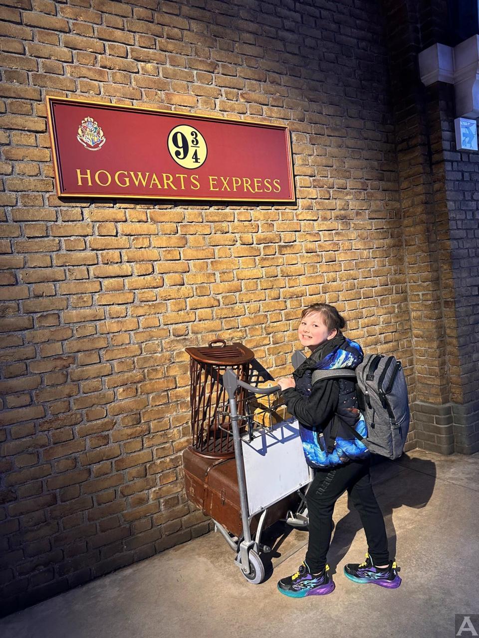 東京外国人モデル事務所アクアモデルのキッズモデルシエル