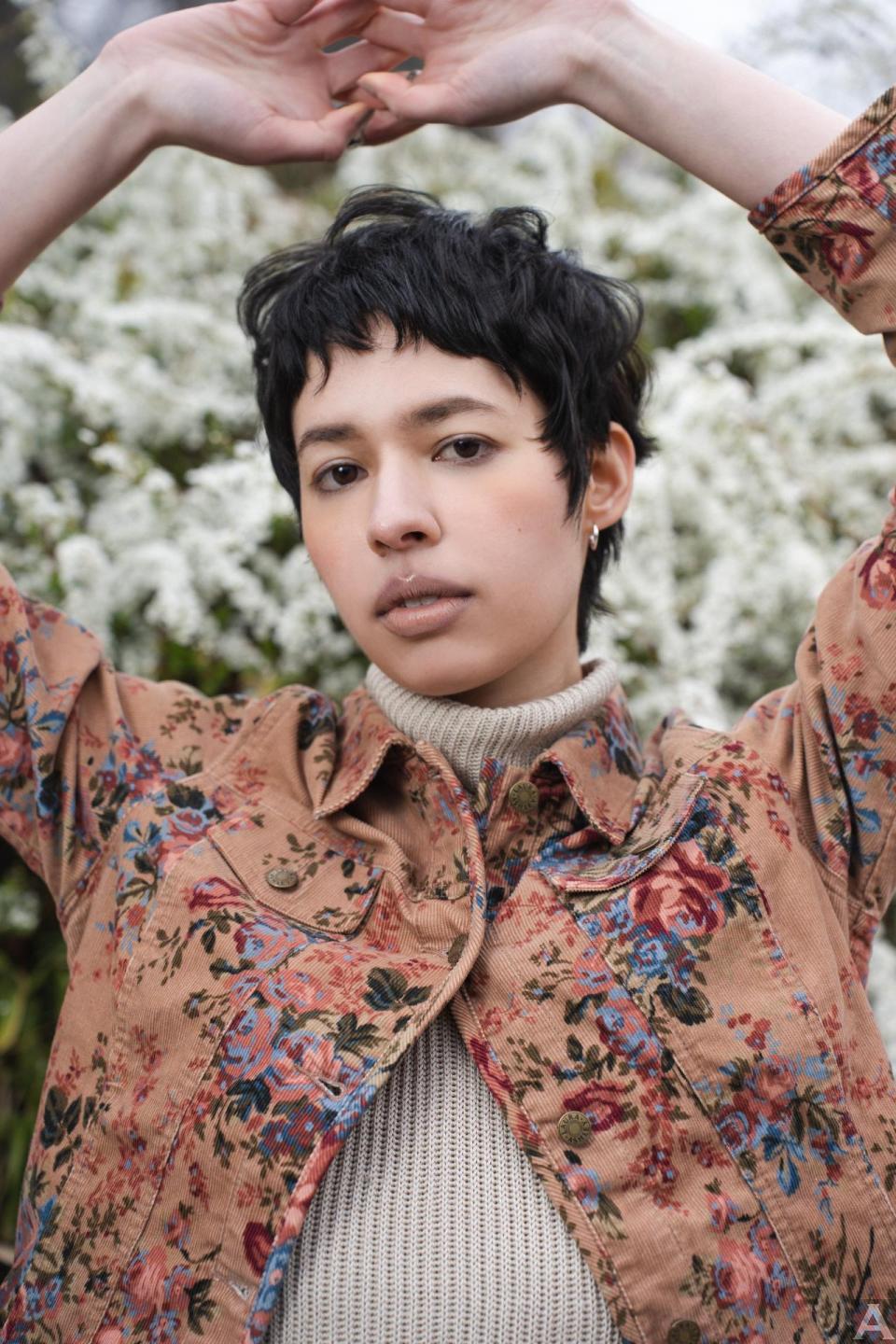 東京外国人モデル事務所アクアモデル所属のハーフモデルのアシャ