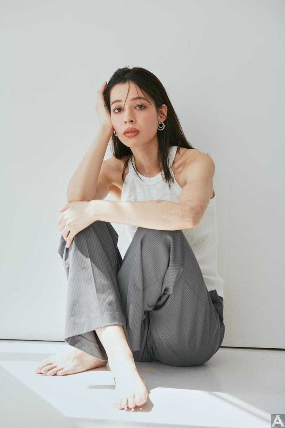 東京外国人モデル事務所アクアモデル所属のハーフモデルのアシャ