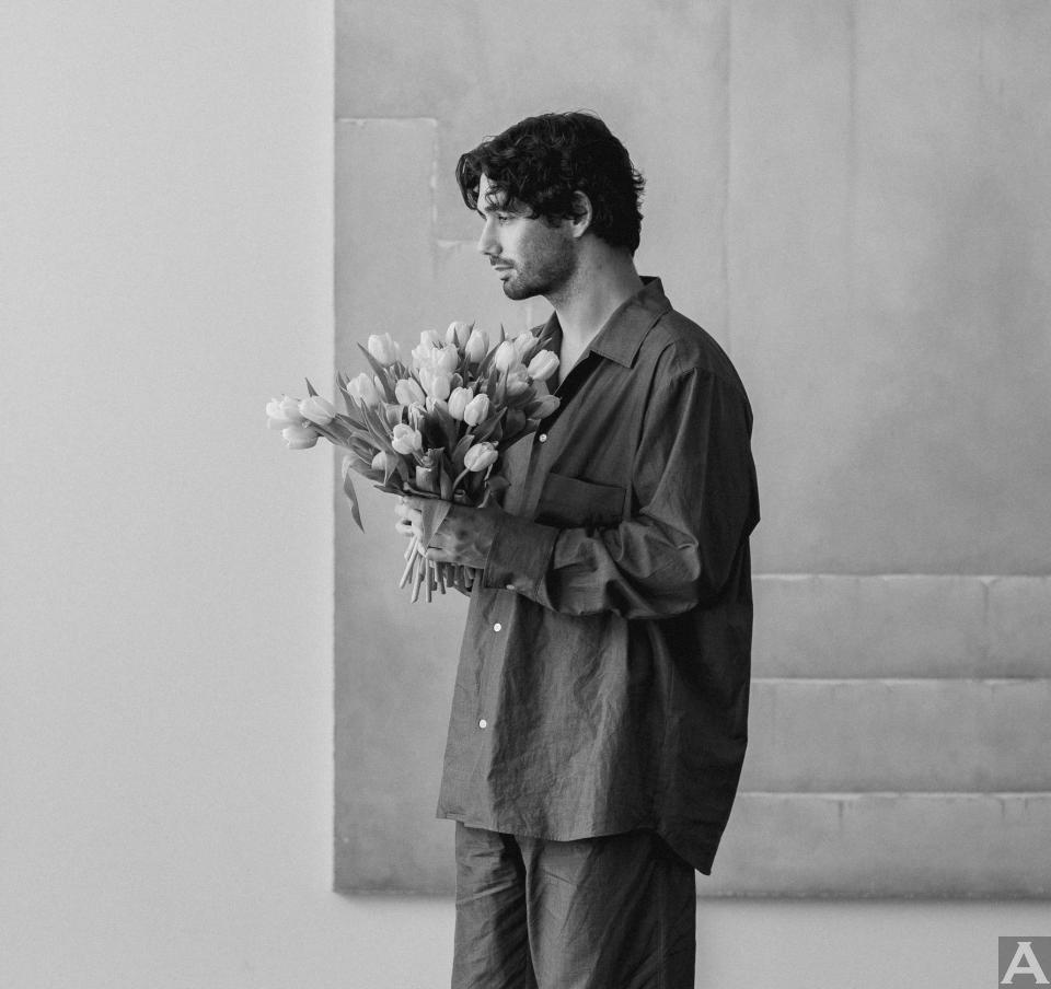 東京外国人モデル事務所アクアモデルの白人モデルジャン