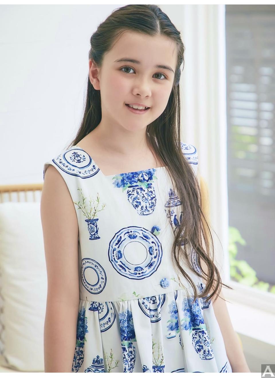 東京外国人モデル事務所アクアモデルのキッズモデルスノー