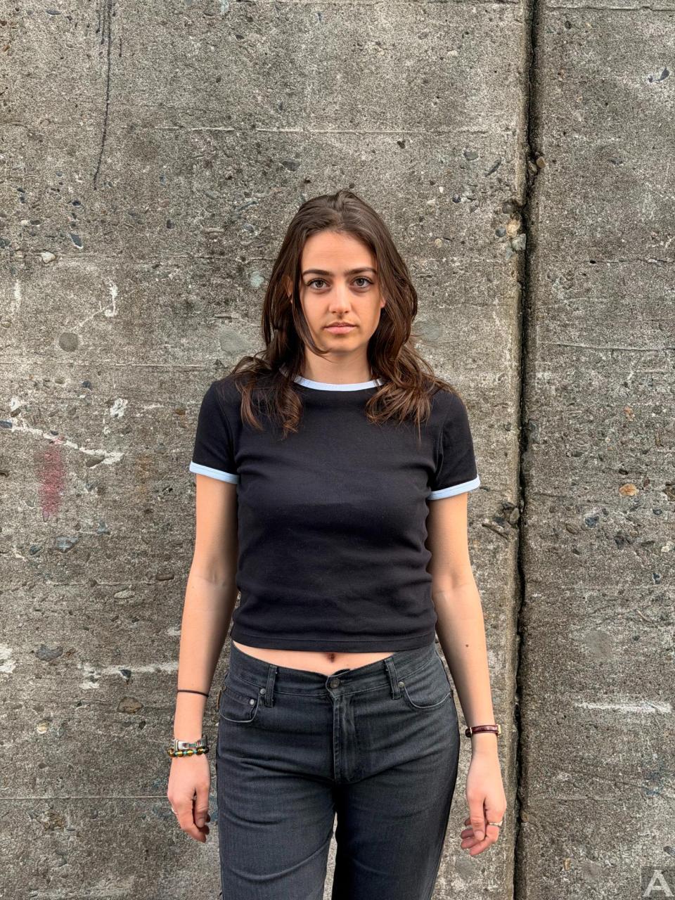 東京外国人モデル事務所アクアモデル所属の白人モデルのセシル