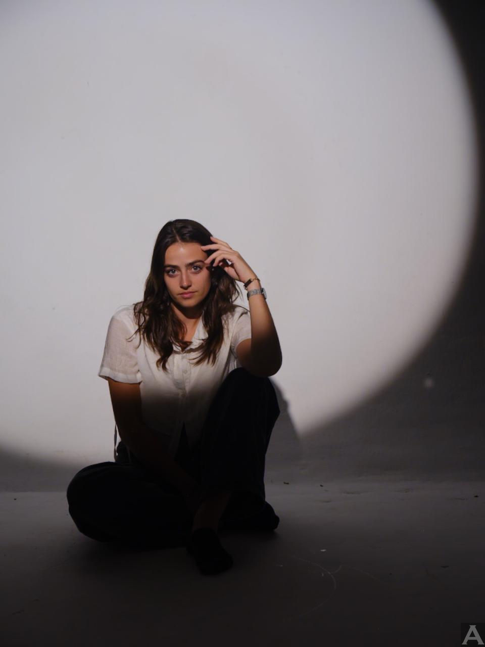 東京外国人モデル事務所アクアモデル所属の白人モデルのセシル