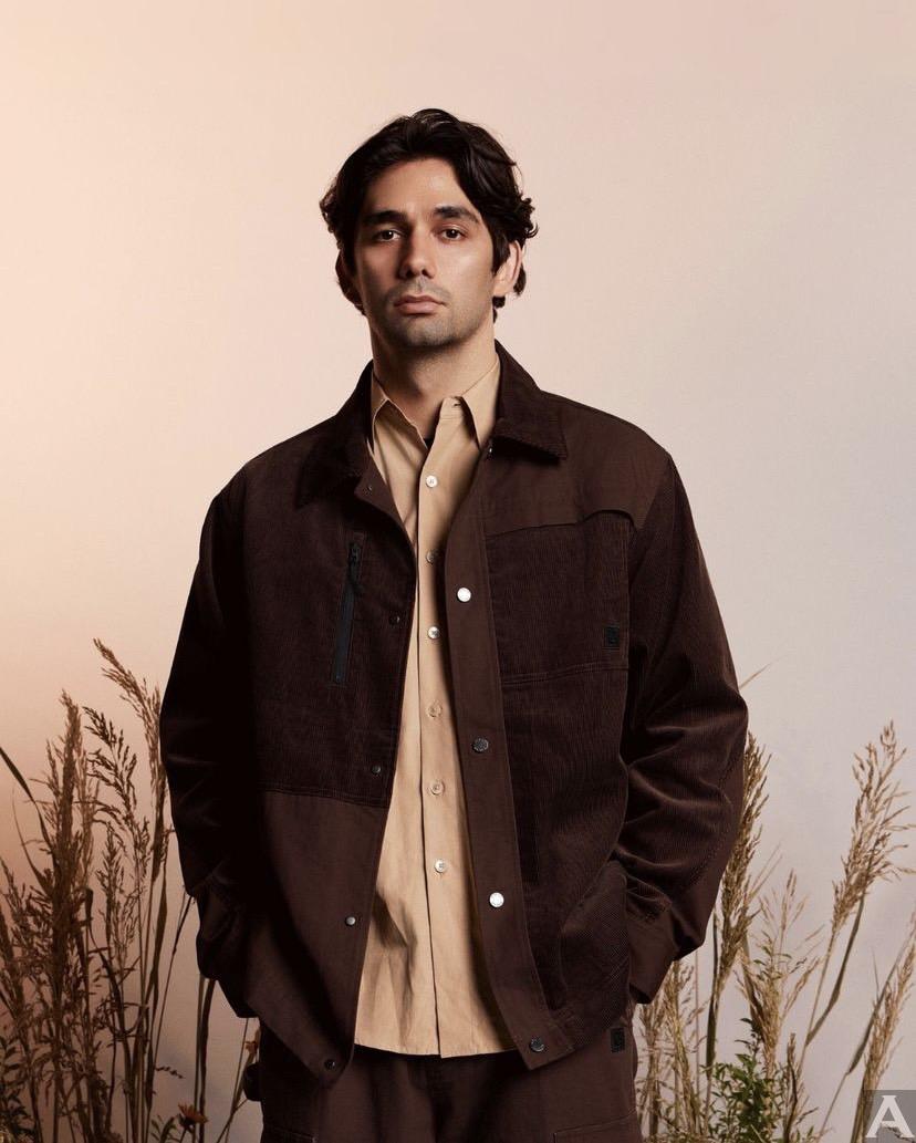 東京外国人モデル事務所アクアモデルの白人モデルジャン