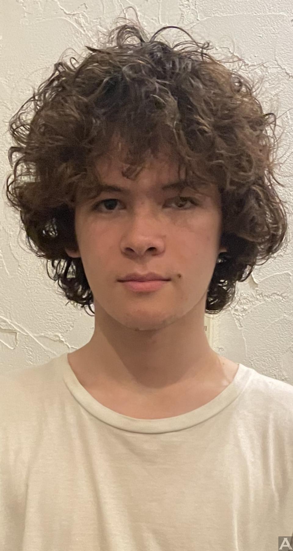 東京外国人モデル事務所アクアモデルのハーフモデルクリスチャン