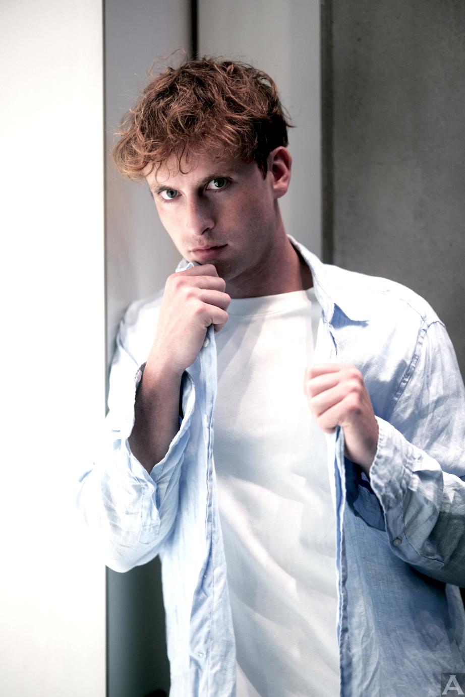 東京外国人モデル事務所アクアモデル所属の白人モデルのオリバー