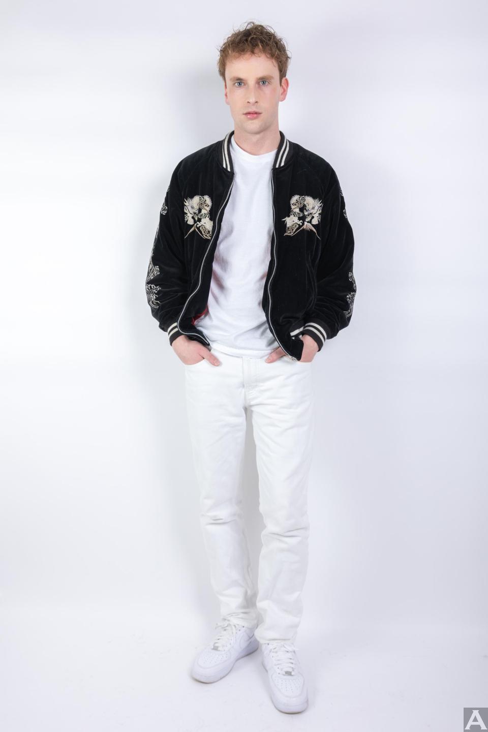 東京外国人モデル事務所アクアモデル所属の白人モデルのオリバー