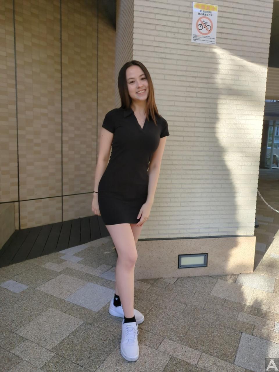 東京外国人モデル事務所アクアモデル所属のハーフモデルのリサ