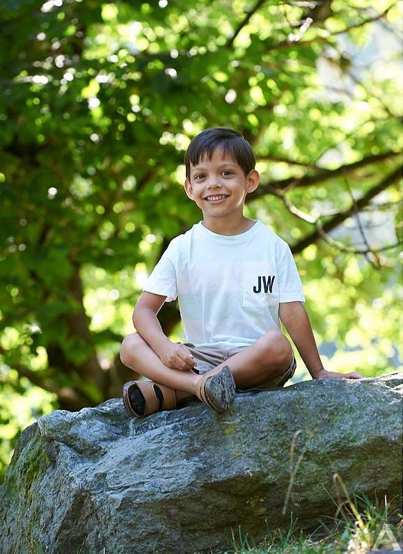 東京外国人モデル事務所のキッズモデルリアム