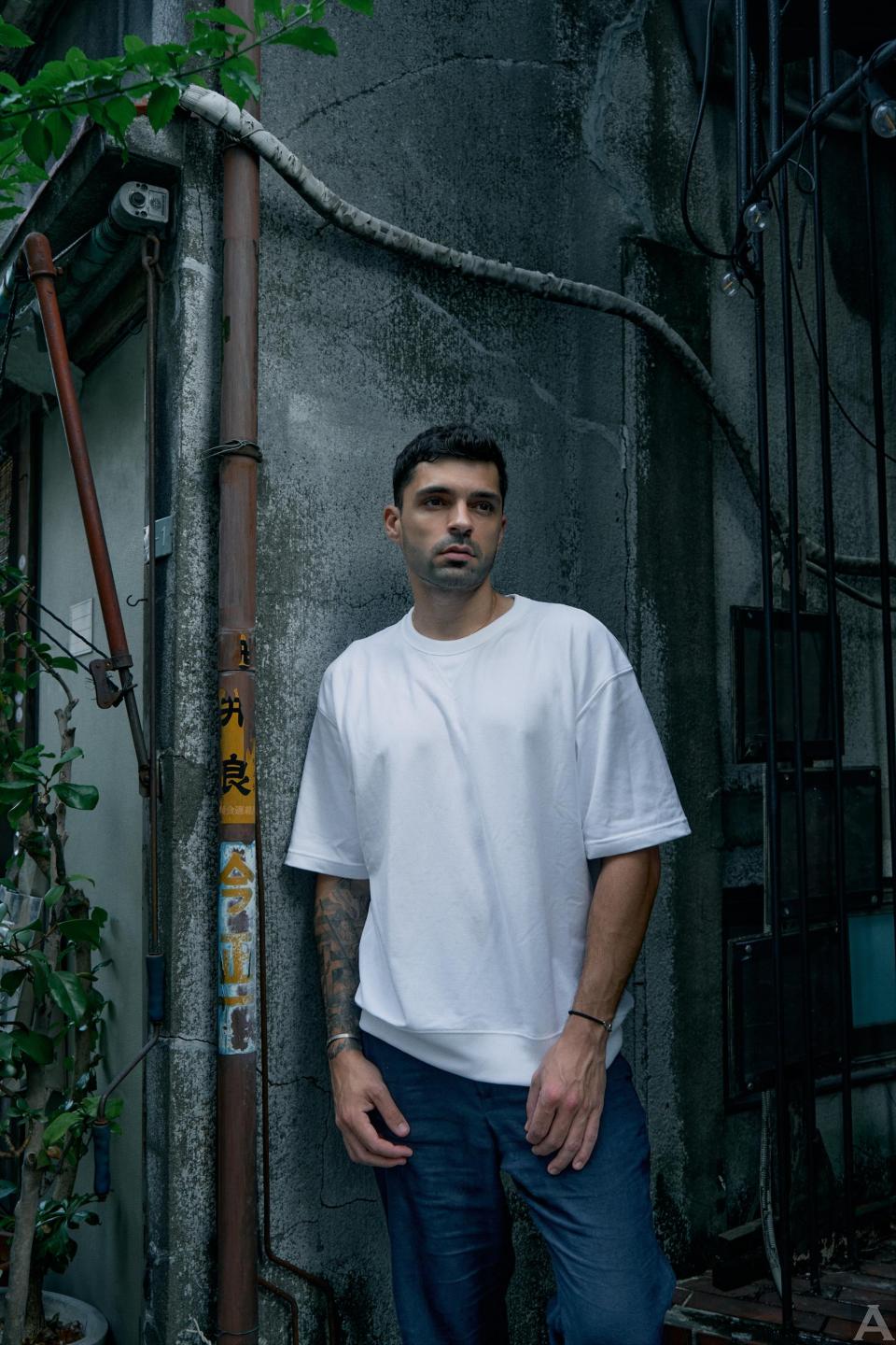 東京外国人モデル事務所アクアモデル所属の白人モデルのスティーブン