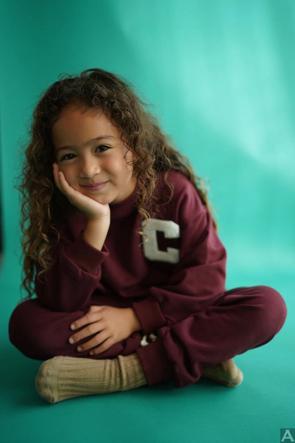 東京外国人モデル事務所アクアモデル所属のキッズモデルのソラローズ