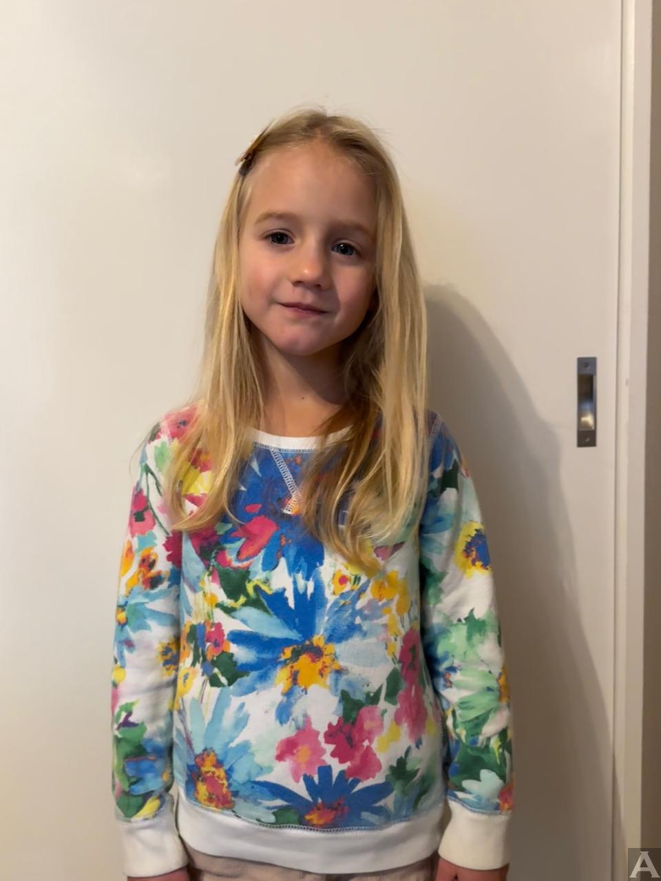 東京外国人モデル事務所アクアモデルの白人キッズモデルクイン