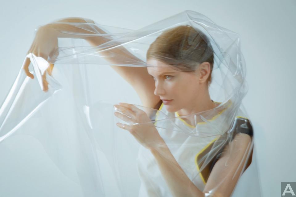 東京外国人モデル事務所アクアモデルの白人モデルラナ