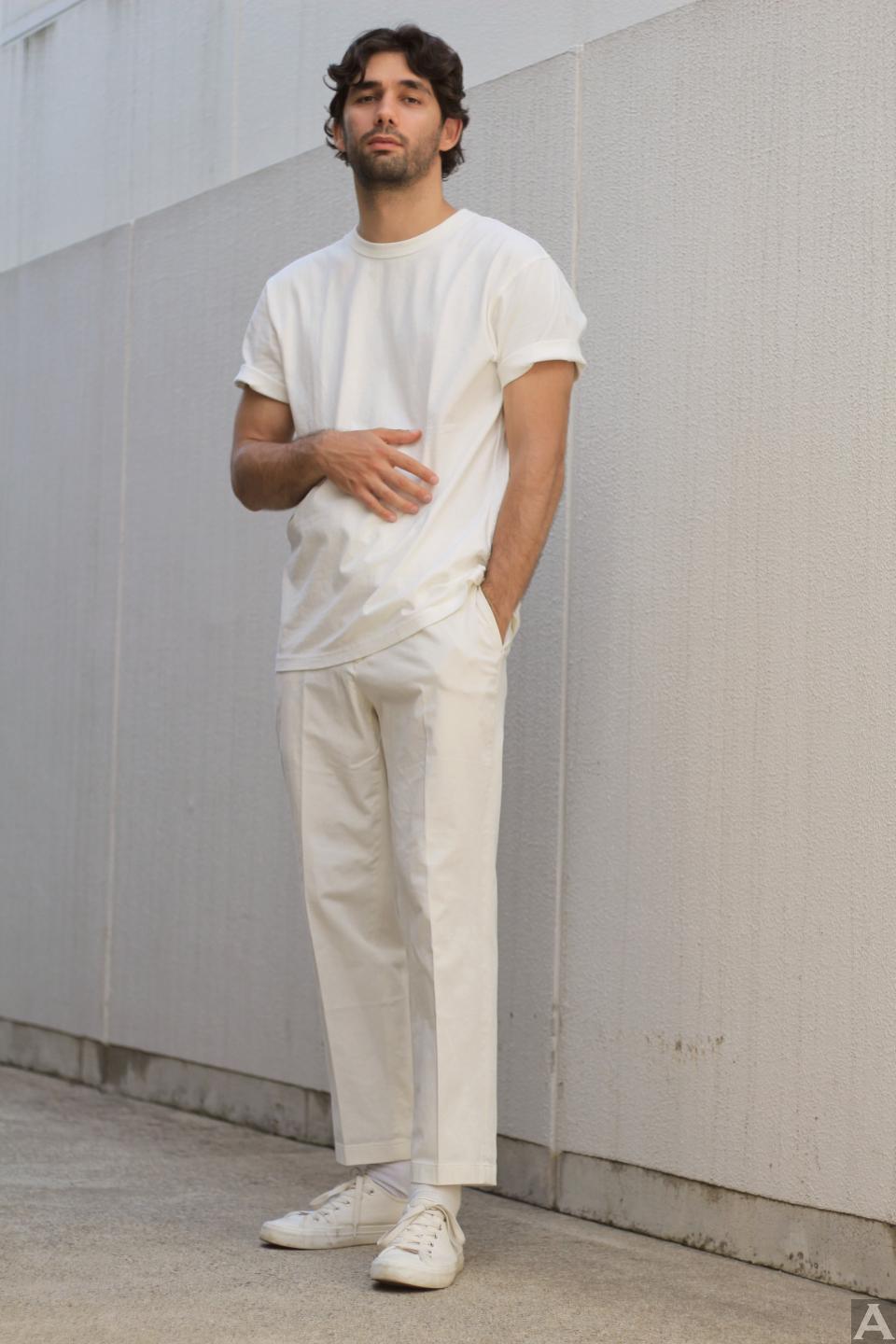 東京外国人モデル事務所アクアモデルの白人モデルジャン