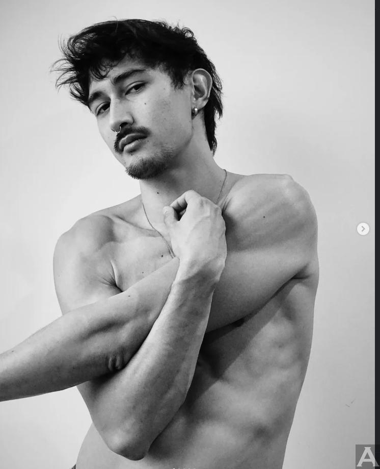 東京外国人モデル事務所アクアモデル所属のハーフモデルのマルティン