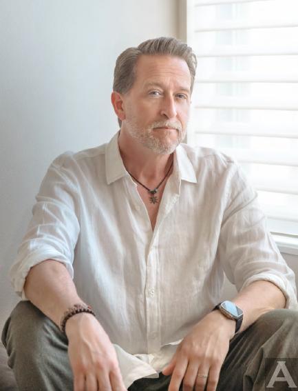 東京外国人モデル事務所アクアモデル所属の白人モデルのティモシー