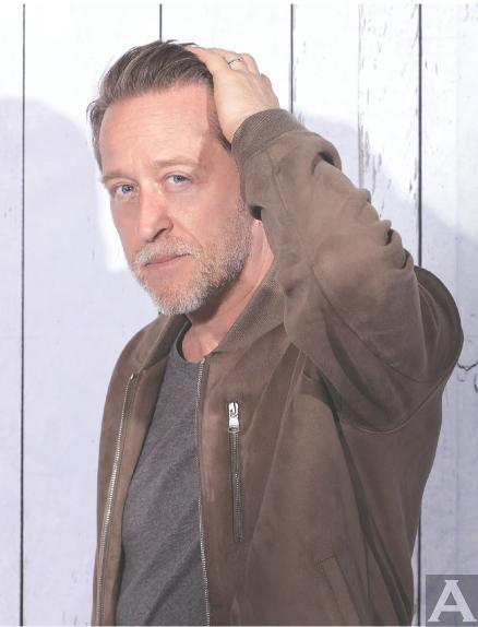 東京外国人モデル事務所アクアモデル所属の白人モデルのティモシー