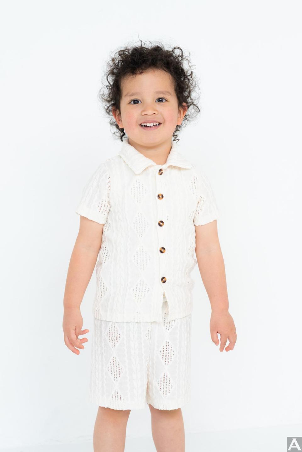 東京外国人モデル事務所アクアモデル所属のベビーモデルのアレン